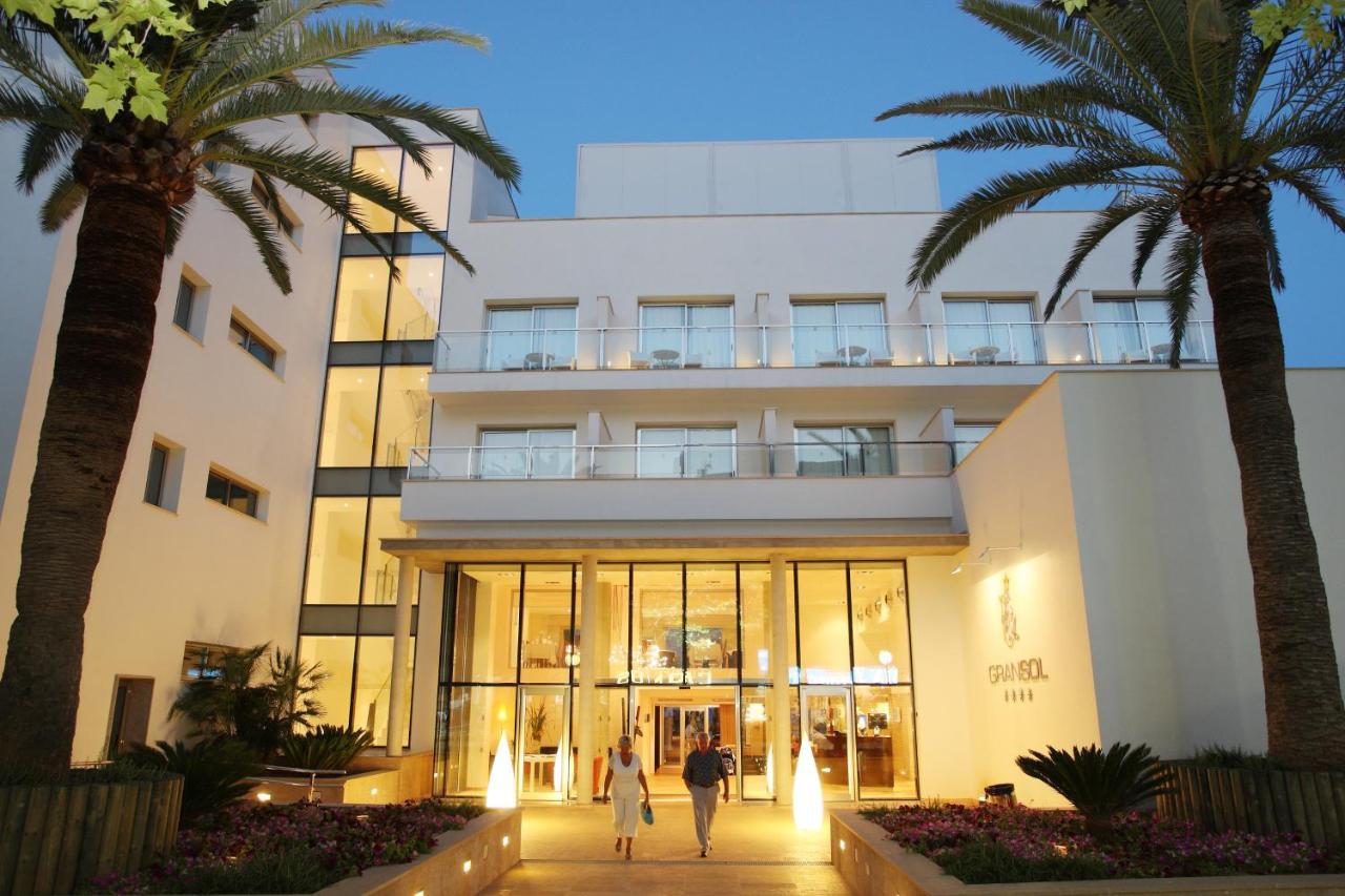 Hotel Gran Sol Cala Bona  Extérieur photo